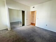 Photo - 1643 Sixth Ave