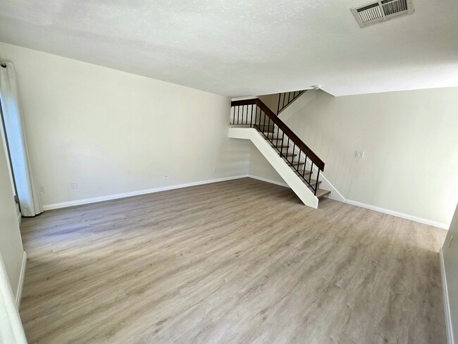 Photo - 2350 Caminito Agrado