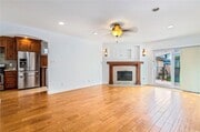 Photo - 4759 Hackett Ave