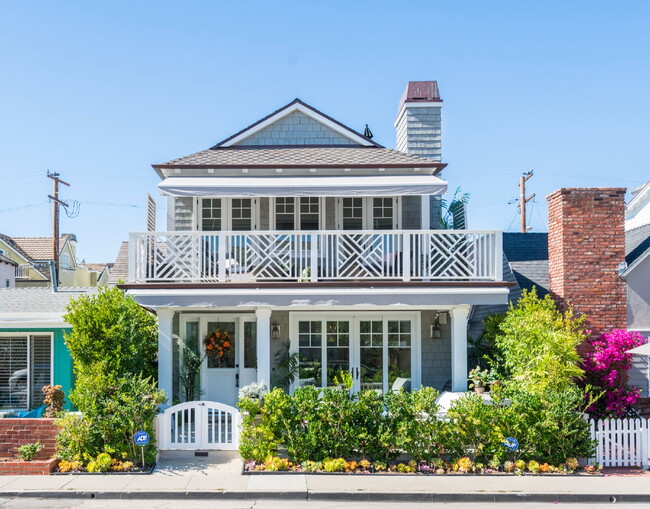 California Coastal Awaits: Luxurious Custo... - California Coastal Awaits: Luxurious Custo... Apartment