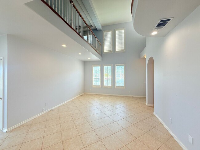 Photo - Spacious 4-bedroom, 3-bathroom home in New...