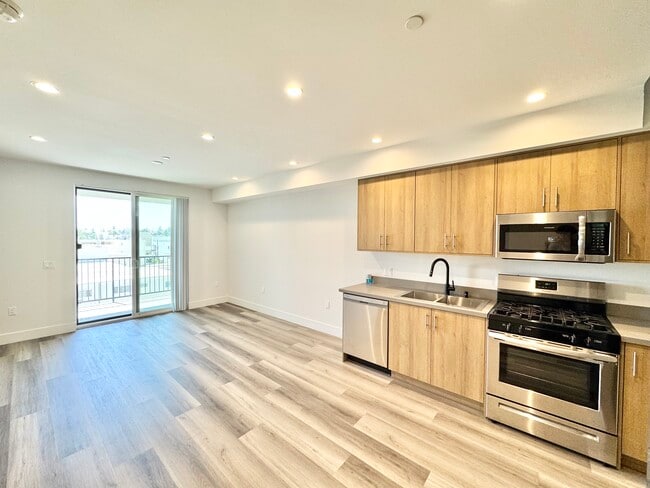 Photo - 11155 Huston St Unit 306