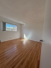 Photo - 2042 Beachwood Dr