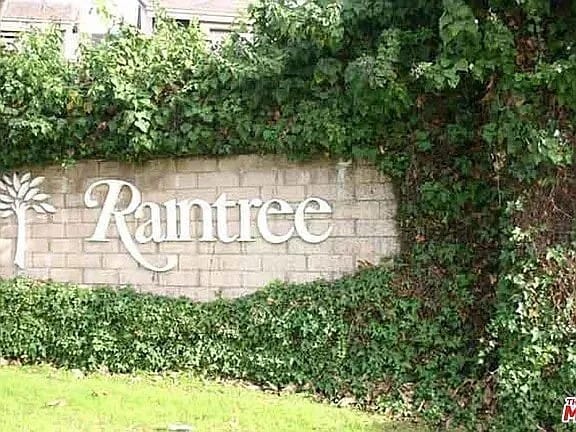 Raintree complex - 3113 Raintree Cir