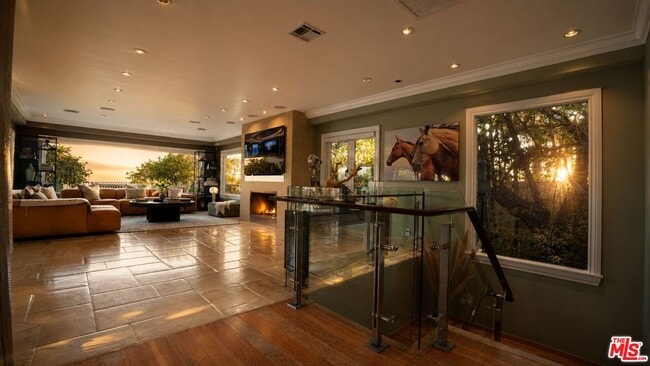 Photo - 8740 St Ives Dr