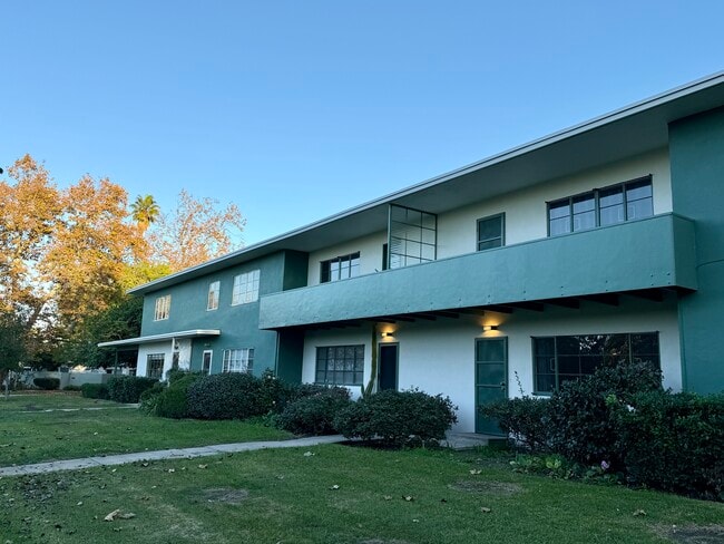 Photo - 5560 Village Grn Unit 5560 Village Grn