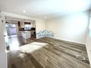 Photo - 677 W 39th St Unit B