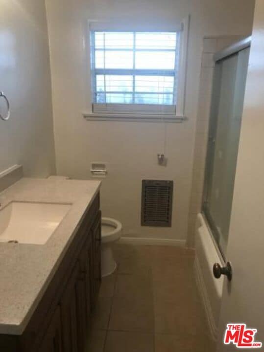 Photo - 6128 Cashio St Unit 1