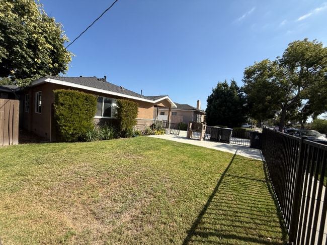 Photo - 1925 S Orange Ave