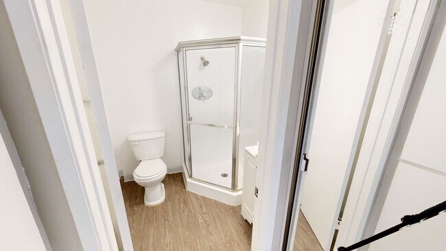 Photo - 6810 Milwood