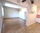 Photo - 3728.5 Ingraham St