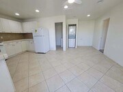 Photo - 210 Goetting Way
