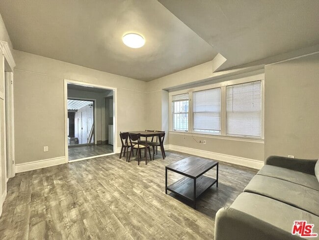 Photo - 1196 W 36th St Unit 1196