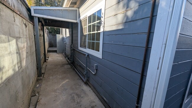 Photo - 392 West Center Ave