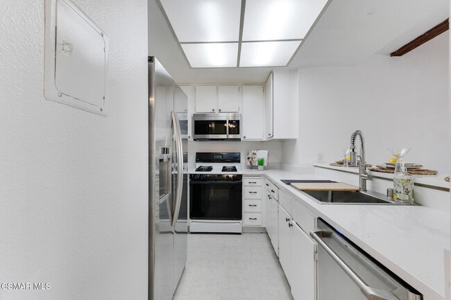 Photo - 1912 Heywood St