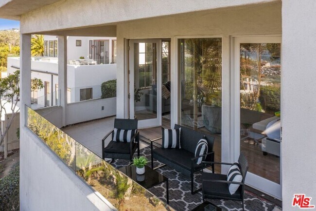 Photo - 7782 Lookout Dr