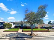 Photo - Gorgeous 3B/2BA house w/ Large Backyard, A...