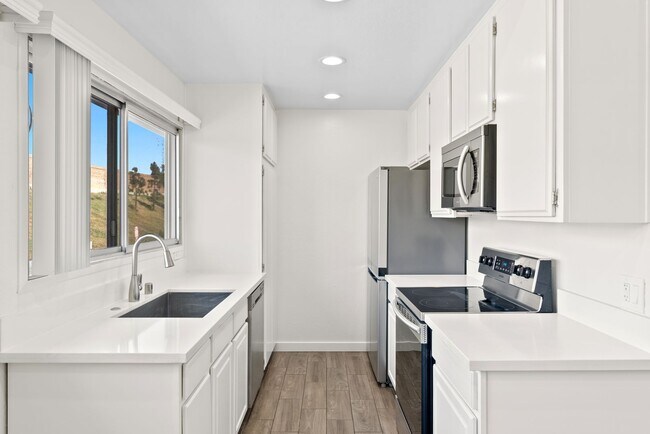Photo - 8651 Gloria Ave Unit C