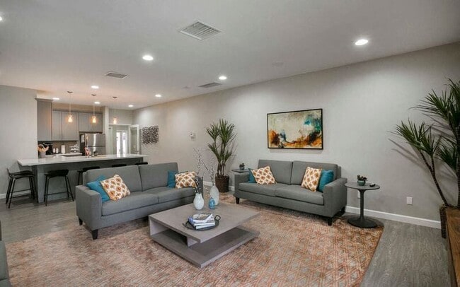 Photo - Redlands Park Apartments