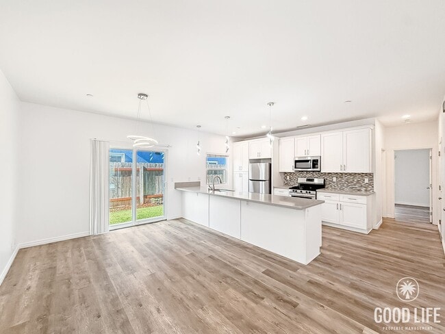 Building Photo - Coastal Living in Imperial Beach — Charming Home in a Prime Location!