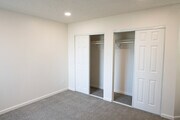 Photo - Orange Glen Apartments