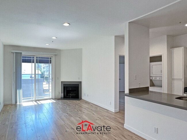 Photo - 14515 Dickens St Unit 202