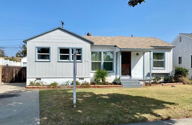 Building Photo - LAKEWOOD HOME COMING SOON!!  MOVE IN MID-JULY!!