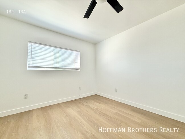 Photo - 7310 S Hoover St Unit 5