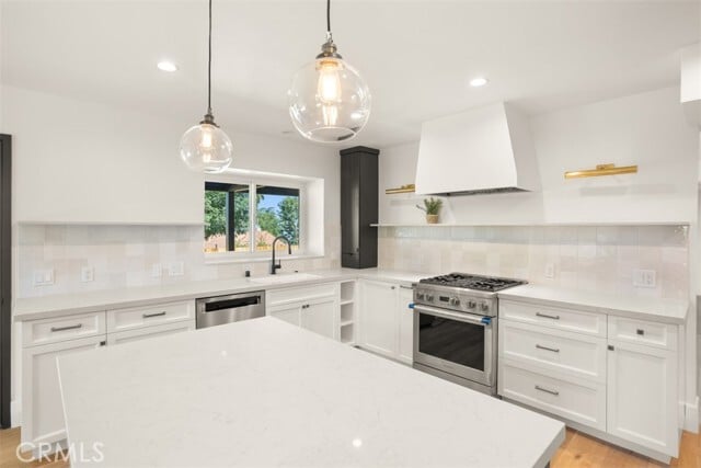 Photo - 22450 Maycotte Rd