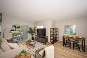 Photo - El Paseo Apartments
