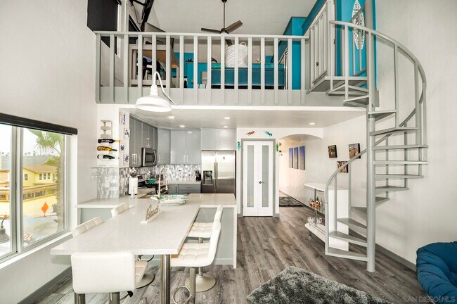 Photo - 706 Ocean Ln