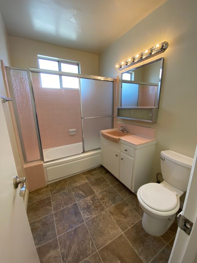 Photo - 241 E. Alameda Ave