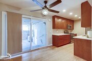 Photo - Cozy 2Bdm 1.5Ba Townhome with Modern Upgra...
