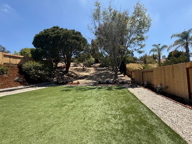Photo - 2868 Brandeis Dr