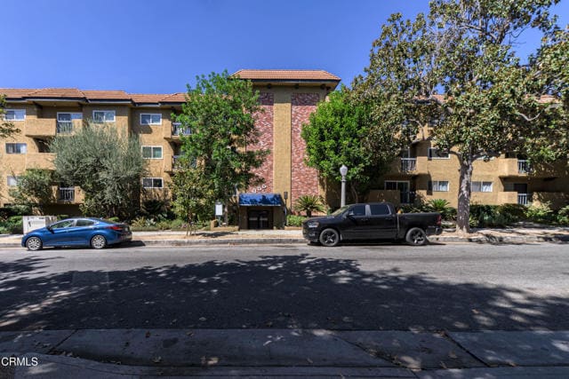 Photo - 355 S Madison Ave Unit 320