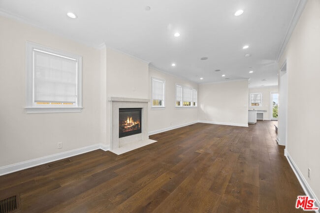 Photo - 1011 Fiske St