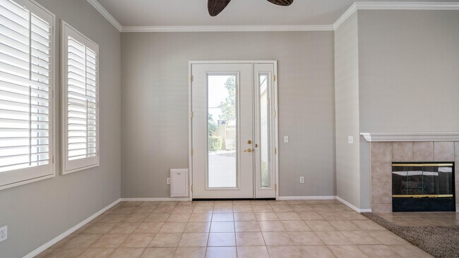 Photo - 49142 Barrymore St