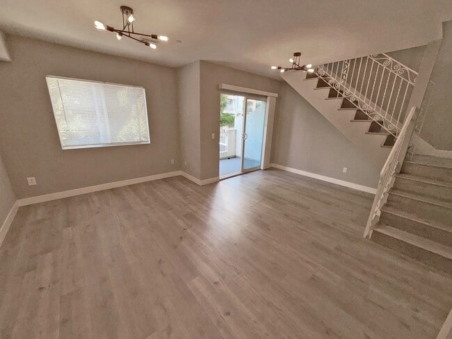 Photo - 1270 Stoner Ave Unit 5