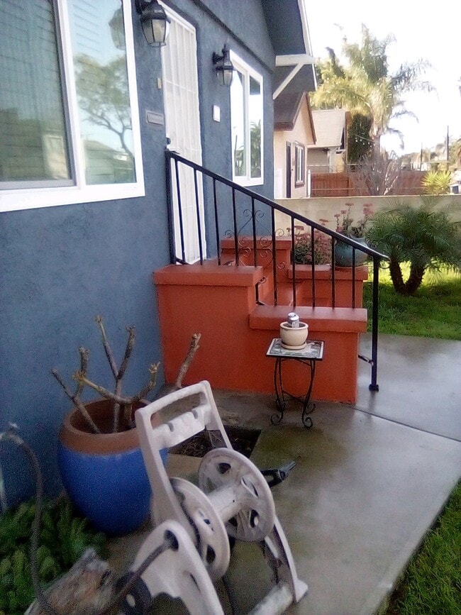 Photo - 558 Brooks Ave