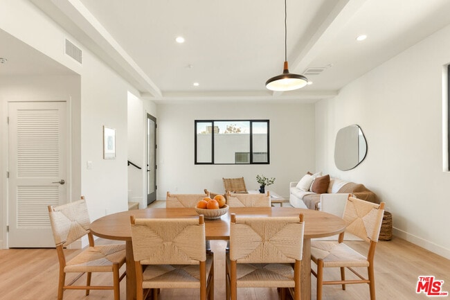 Photo - 2847 1/2 Marsh St