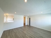 Photo - 921 N Eucalyptus Ave