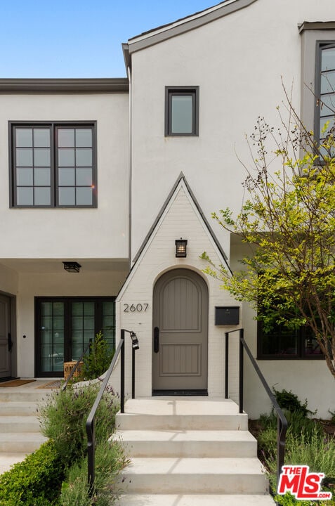 Photo - 2607 Beachwood Dr