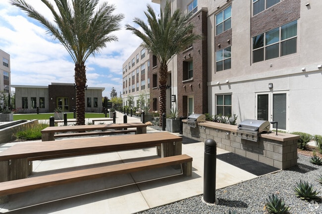 Amenity - Monterey Station