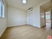 Photo - 235-235 1/2 N Chicago St Unit 235 1/2