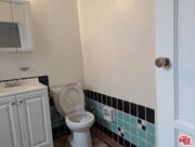 Photo - 634 S Gramercy Pl