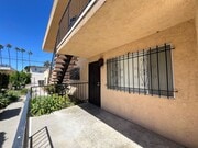 Photo - Beautiful First floor 3 bedroom Rose Park ... House