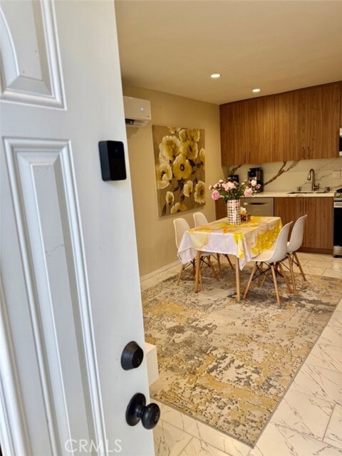 Photo - 20627 Tuba St