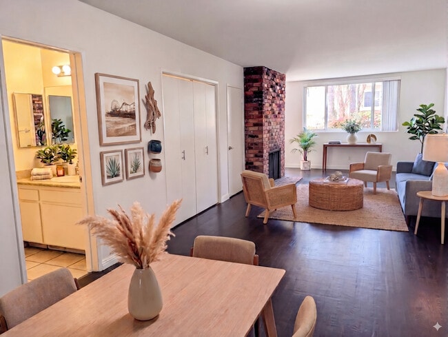 Photo - 129 Marguerita Ave