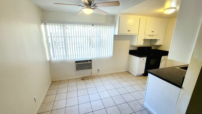 Dining area - Anderson Park Apartments Unit 3N