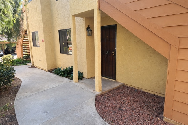 Photo - 2920 Briarwood Rd